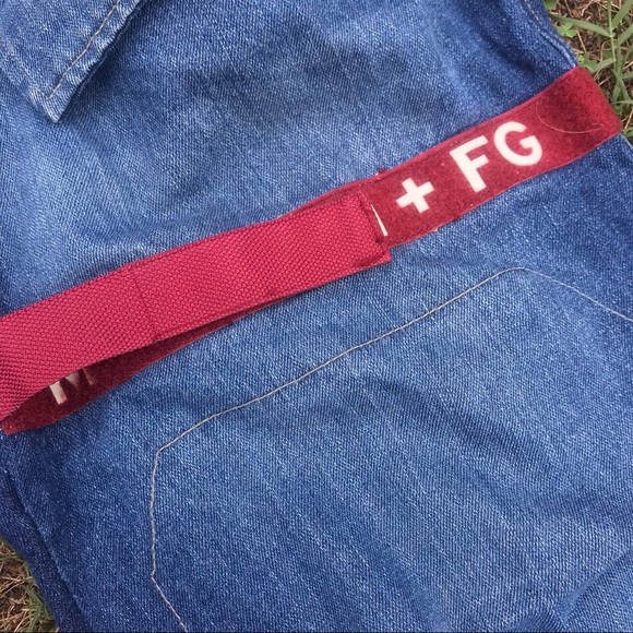 Vintage Marithé Francois Girbaud red strap jeans - Picture 3 of 4